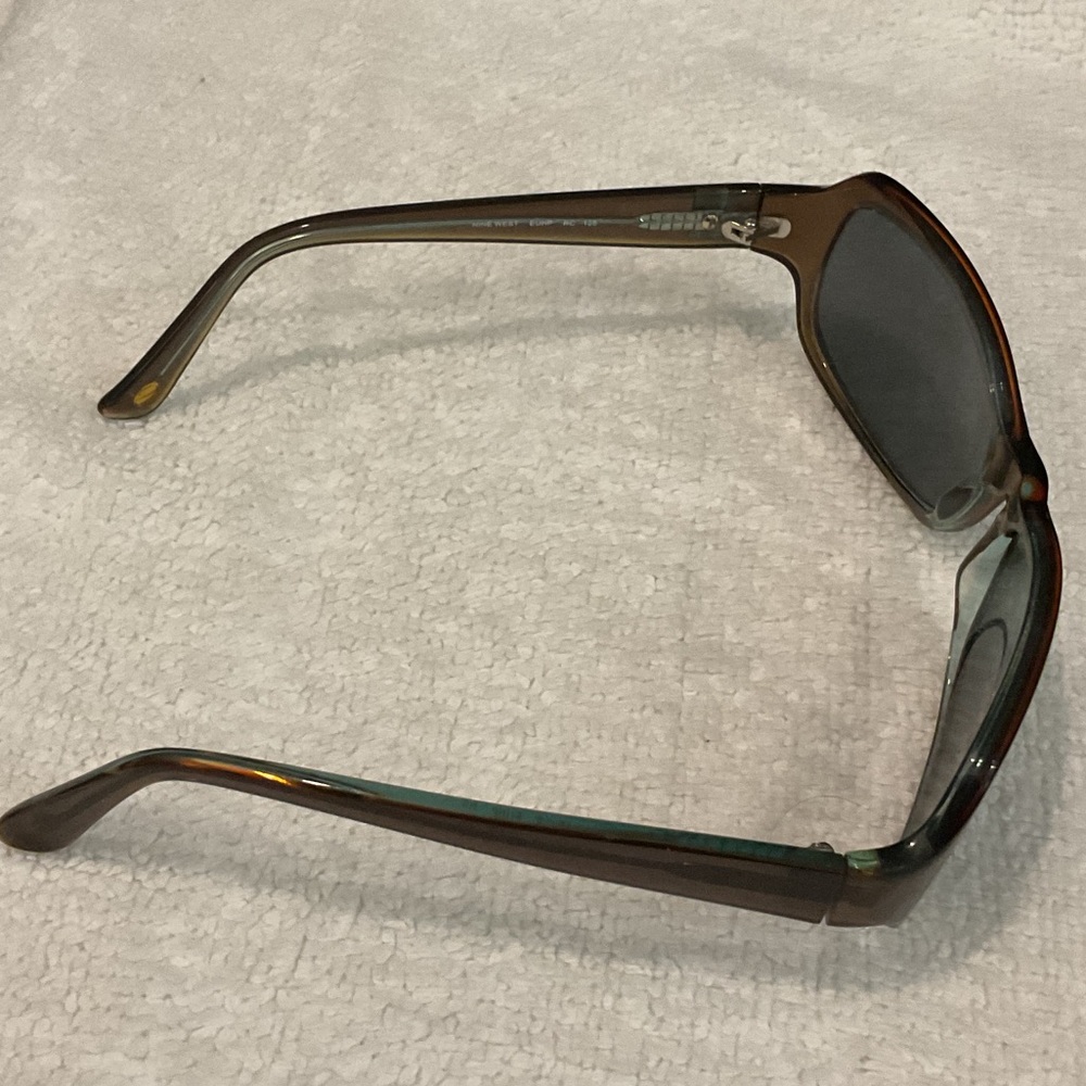 Brown Sunglasses - Picture 6 of 9